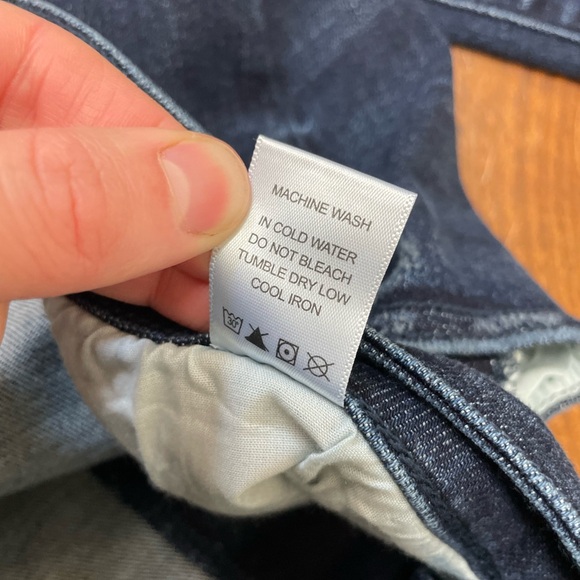 NWT Judy Blue Jeans Size 31 12 Dark Wash Distressed Skinny Fit Mid Rise Stretchy - Picture 8 of 9